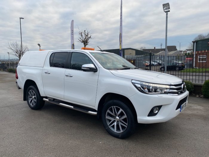 Toyota Hilux Invincible D/Cab Pick Up 2.4 D-4D Pick Up Diesel White