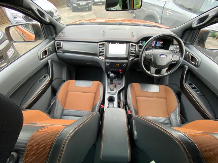 Ford Ranger 3.2 RANGER WILDTRAK 4X4 TDCI Pick Up Diesel Orange