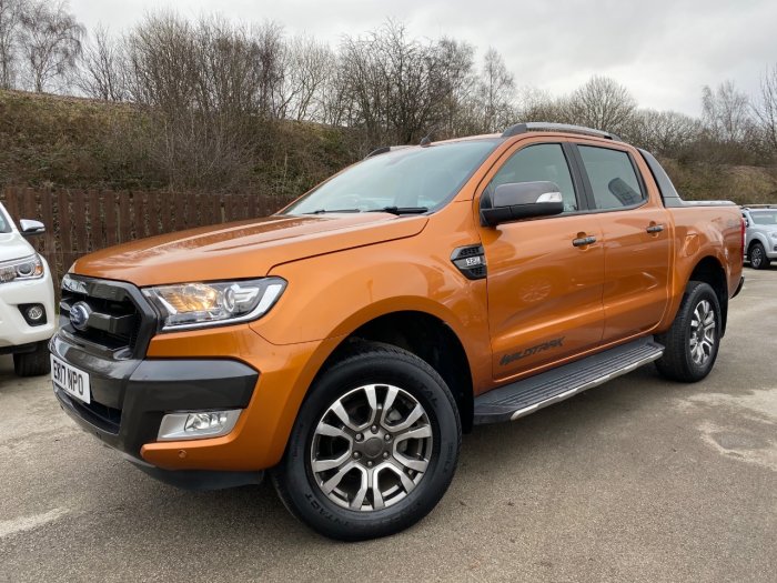 Ford Ranger 3.2 RANGER WILDTRAK 4X4 TDCI Pick Up Diesel Orange