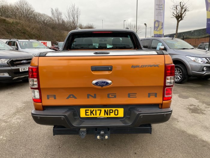 Ford Ranger 3.2 RANGER WILDTRAK 4X4 TDCI Pick Up Diesel Orange