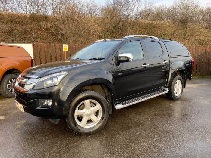 Isuzu D-max 2.5TD Utah Double Cab 4x4 Auto Pick Up Diesel Black