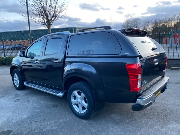 Isuzu D-max 2.5TD Utah Double Cab 4x4 Auto Pick Up Diesel Black