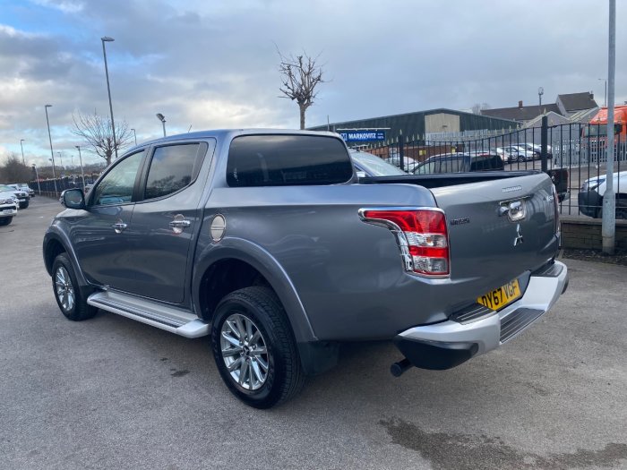 Mitsubishi L200 2.4 Double Cab DI-D 178 Barbarian 4WD Auto Pick Up Diesel Grey