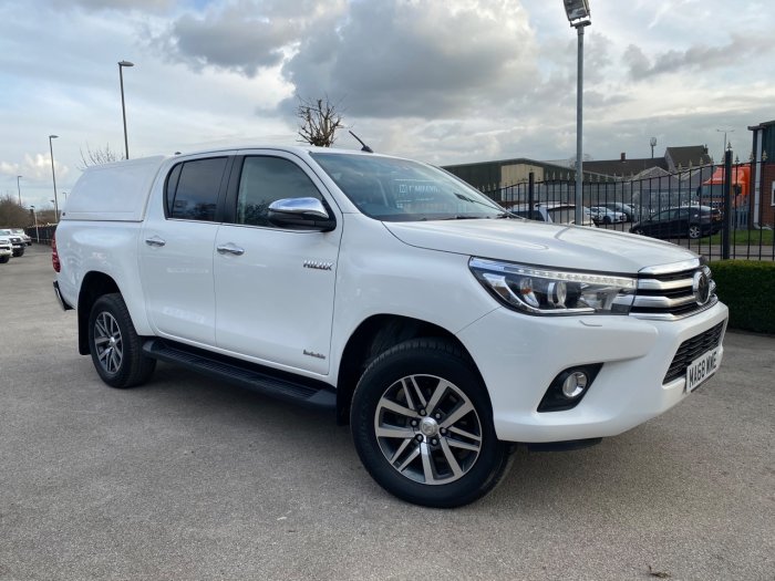 Toyota Hilux Invincible D/Cab Pick Up 2.4 D-4D Auto Pick Up Diesel White