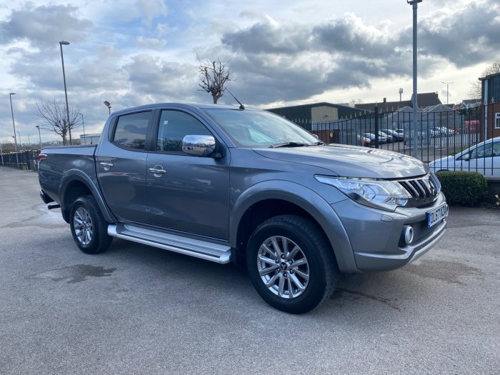 Mitsubishi L200 2.4 Double Cab DI-D 178 Barbarian 4WD Pick Up Diesel Grey