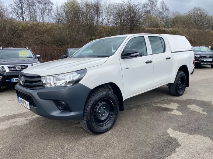 Toyota Hilux Active D/Cab Pick Up 2.4 D-4D Pick Up Diesel White