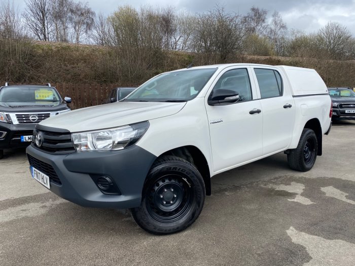 Toyota Hilux Active D/Cab Pick Up 2.4 D-4D Pick Up Diesel White