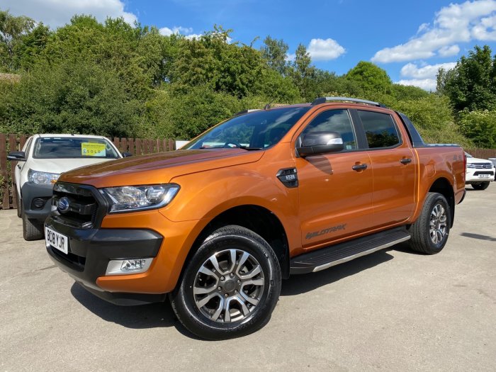 Ford Ranger Pick Up Double Cab Wildtrak 3.2 TDCi 200 Auto Pick Up Diesel Orange