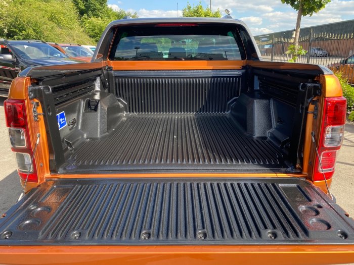 Ford Ranger Pick Up Double Cab Wildtrak 3.2 TDCi 200 Auto Pick Up Diesel Orange