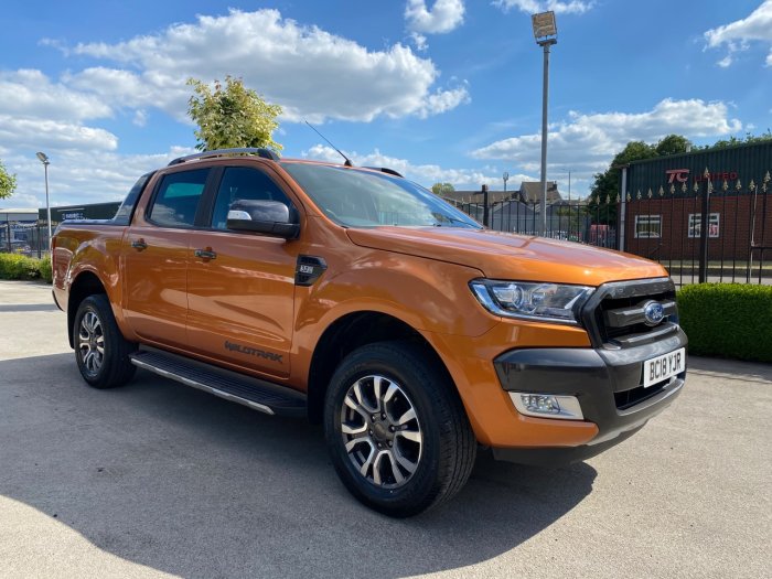 Ford Ranger Pick Up Double Cab Wildtrak 3.2 TDCi 200 Auto Pick Up Diesel Orange