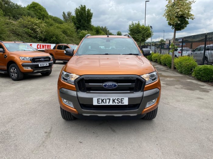 Ford Ranger 3.2 RANGER WILDTRAK 4X4 TDCI Pick Up Diesel Orange