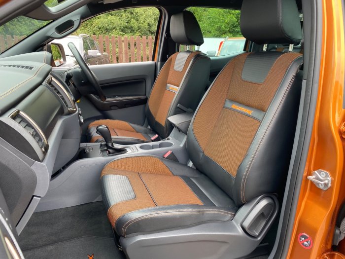 Ford Ranger 3.2 RANGER WILDTRAK 4X4 TDCI Pick Up Diesel Orange