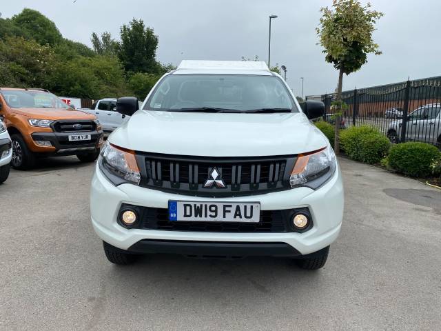 2019 Mitsubishi L200 2.4 Single Cab DI-D 151 4Life 4WD