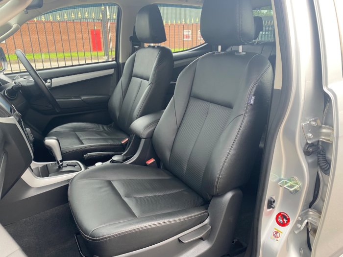 Isuzu D-max 1.9 Utah Double Cab 4x4 Auto Pick Up Diesel Silver