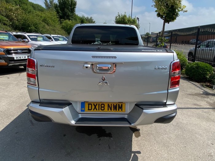 Mitsubishi L200 2.4 Double Cab DI-D 178 Barbarian 4WD Auto Pick Up Diesel Silver