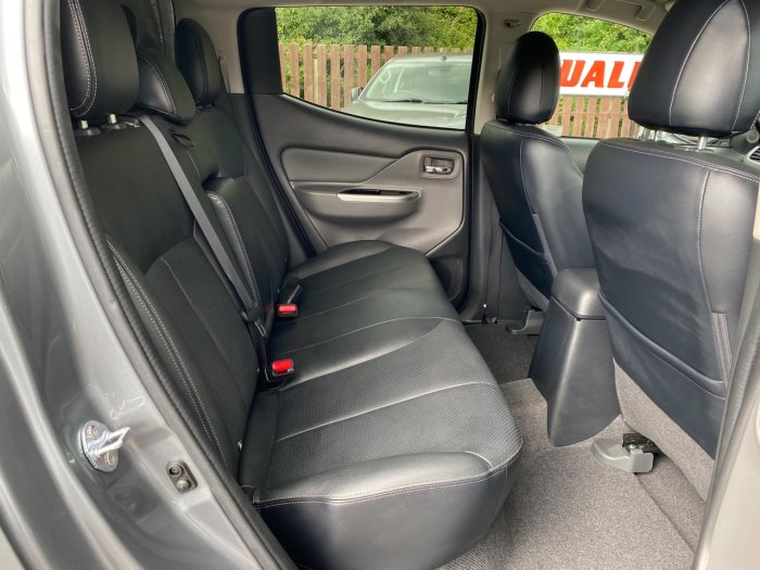 Fiat Fullback 2.4 180hp LX Double Cab Pick Up Auto Pick Up Diesel Grey