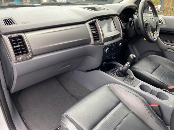 Ford Ranger Pick Up Double Cab Limited 2 2.2 TDCi Pick Up Diesel White