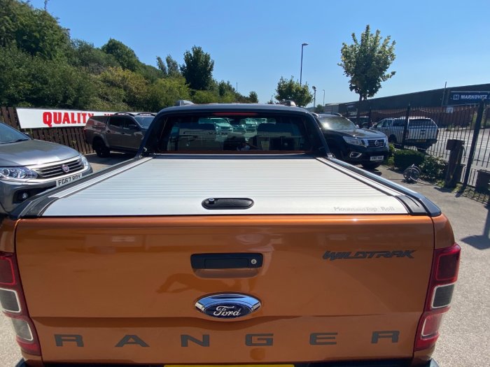 Ford Ranger 3.2 RANGER WILDTRAK 4X4 TDCI Pick Up Diesel Orange