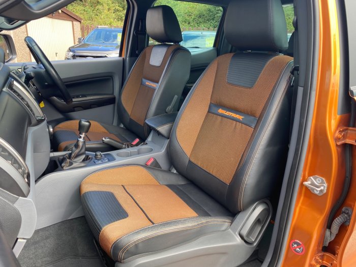 Ford Ranger 3.2 RANGER WILDTRAK 4X4 TDCI Pick Up Diesel Orange