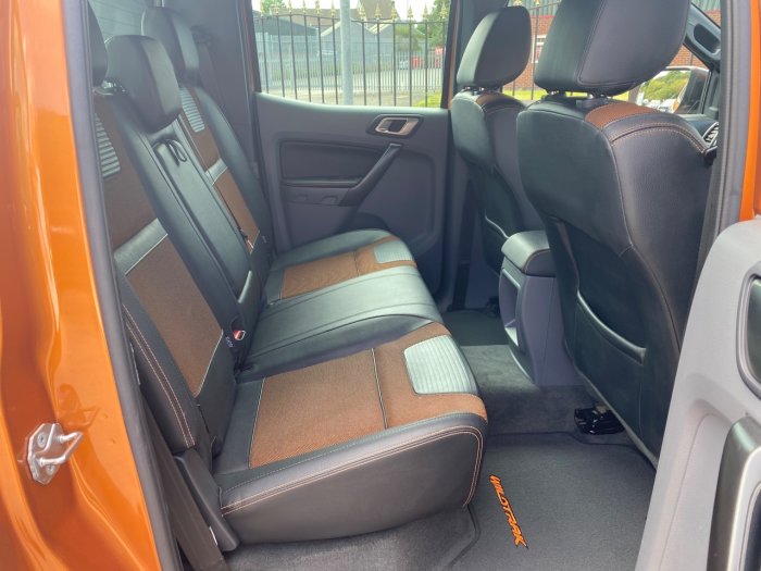 Ford Ranger 3.2 RANGER WILDTRAK 4X4 TDCI Pick Up Diesel Orange