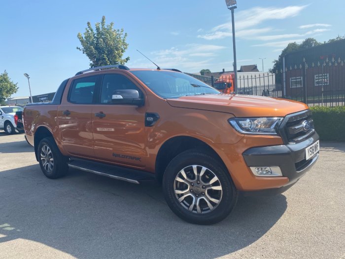 Ford Ranger Pick Up Double Cab Wildtrak 3.2 TDCi 200 Auto Pick Up Diesel Orange
