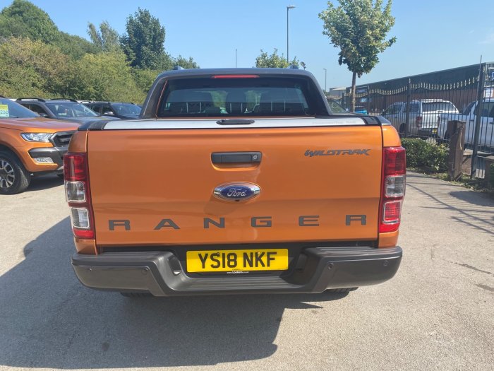 Ford Ranger Pick Up Double Cab Wildtrak 3.2 TDCi 200 Auto Pick Up Diesel Orange