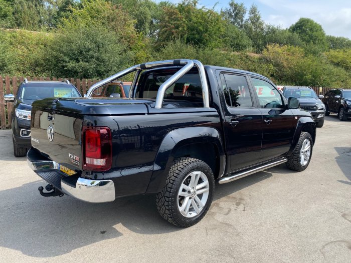 Volkswagen Amarok D/Cab Pick Up Highline 3.0 V6 TDI 224 BMT 4M Auto Pick Up Diesel Black