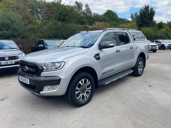 Ford Ranger Pick Up Double Cab Wildtrak 3.2 TDCi 200 Auto Pick Up Diesel Silver