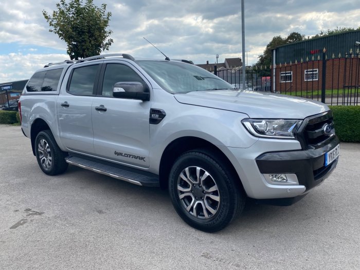 Ford Ranger Pick Up Double Cab Wildtrak 3.2 TDCi 200 Auto Pick Up Diesel Silver