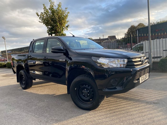 Toyota Hilux Active D/Cab Pick Up 2.4 D-4D Pick Up Diesel Black