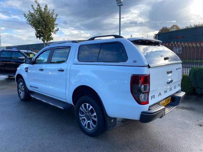 Ford Ranger Pick Up Double Cab Wildtrak 3.2 TDCi 200 Pick Up Diesel White