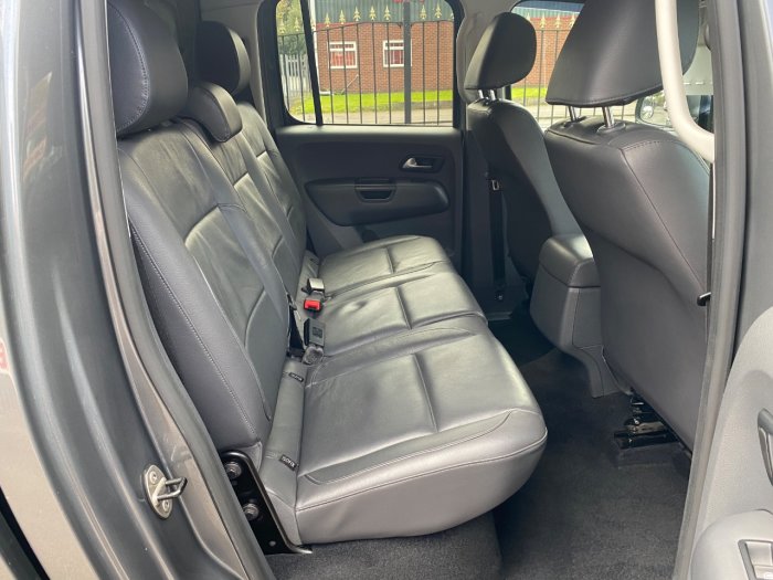 Volkswagen Amarok D/Cab Pick Up Highline 2.0 BiTDI 180 BMT 4MTN Auto Pick Up Diesel Grey