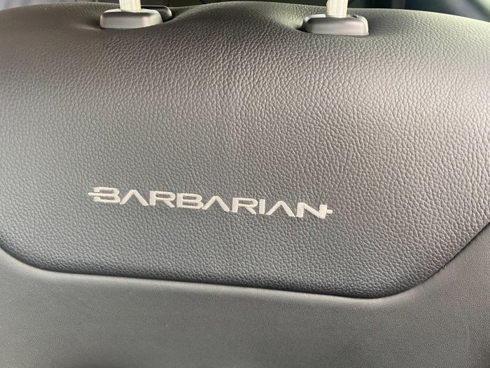 Mitsubishi L200 2.4 Double Cab DI-D 178 Barbarian 4WD Auto Pick Up Diesel Blue