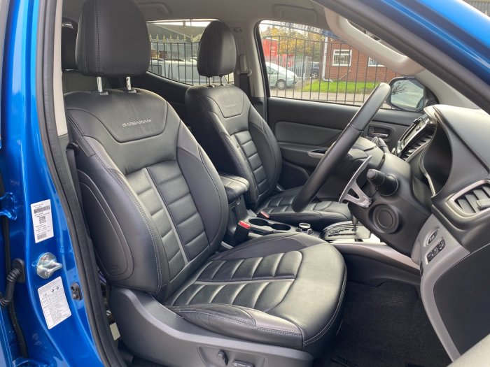 Mitsubishi L200 2.4 Double Cab DI-D 178 Barbarian 4WD Auto Pick Up Diesel Blue