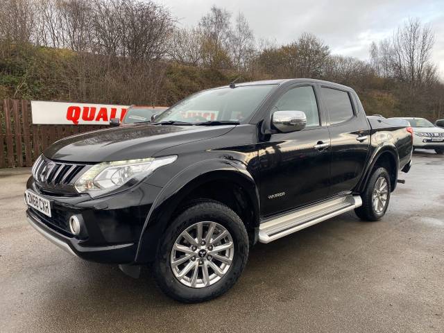 Mitsubishi L200 2.4 Double Cab DI-D 178 Warrior 4WD Auto Pick Up Diesel Black