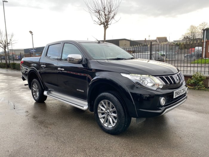 Mitsubishi L200 2.4 Double Cab DI-D 178 Warrior 4WD Auto Pick Up Diesel Black