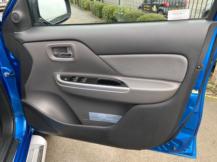 Fiat Fullback 2.4 180hp LX Double Cab Pick Up Auto Pick Up Diesel Blue