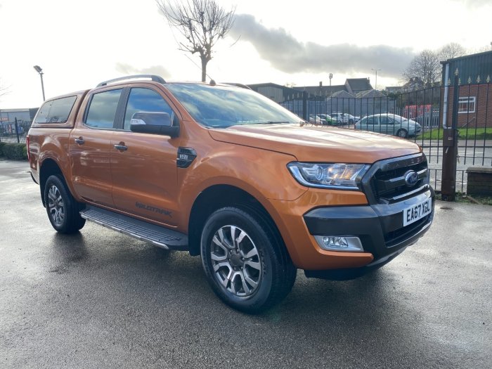 Ford Ranger Pick Up Double Cab Wildtrak 3.2 TDCi 200 Auto Pick Up Diesel Orange