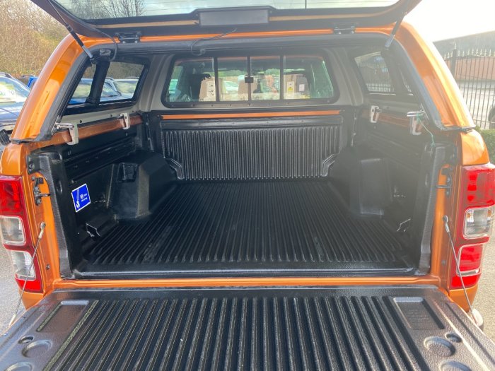 Ford Ranger Pick Up Double Cab Wildtrak 3.2 TDCi 200 Auto Pick Up Diesel Orange