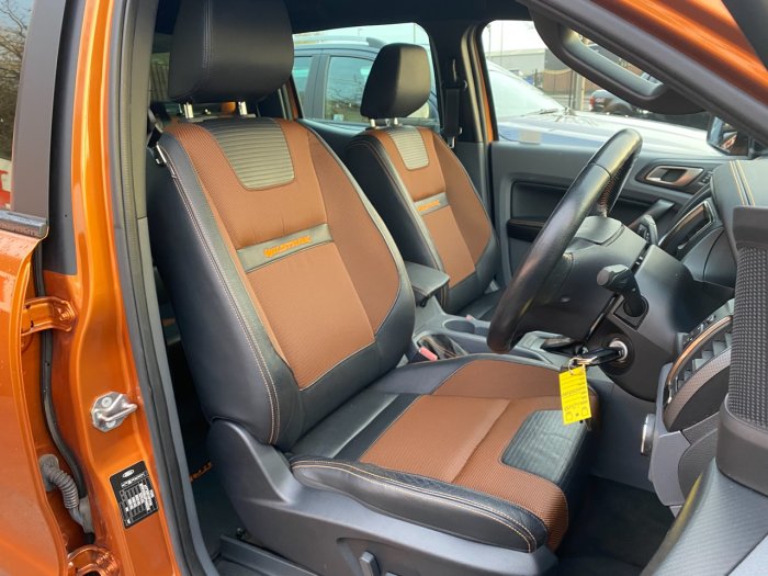 Ford Ranger Pick Up Double Cab Wildtrak 3.2 TDCi 200 Auto Pick Up Diesel Orange