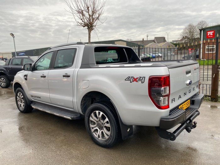 Ford Ranger Pick Up Double Cab Wildtrak 3.2 TDCi 200 Pick Up Diesel Silver