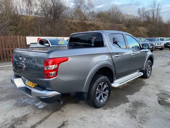 Fiat Fullback 2.4 180hp LX Double Cab Pick Up Pick Up Diesel Grey