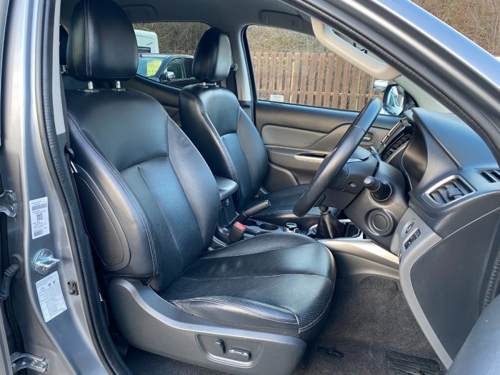Fiat Fullback 2.4 180hp LX Double Cab Pick Up Pick Up Diesel Grey