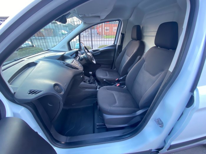 Ford Transit Courier 1.5 TDCi 95ps Trend Van Panel Van Diesel White