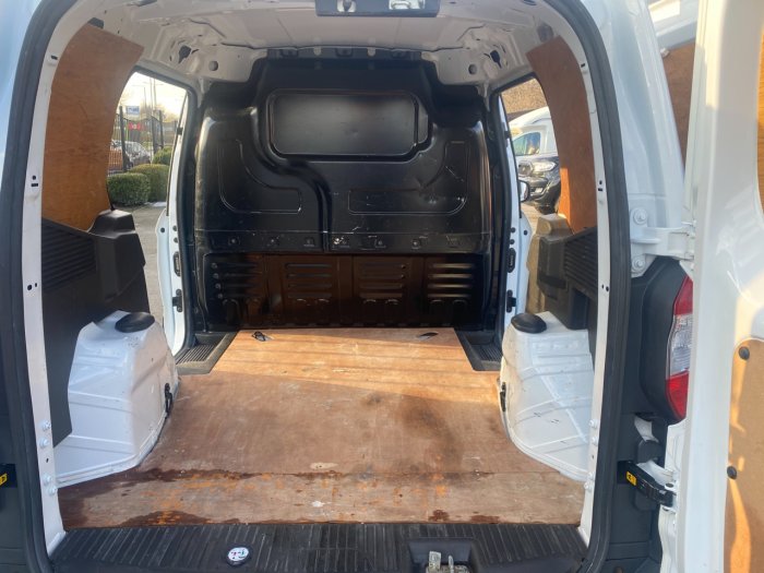Ford Transit Courier 1.5 TDCi 95ps Trend Van Panel Van Diesel White