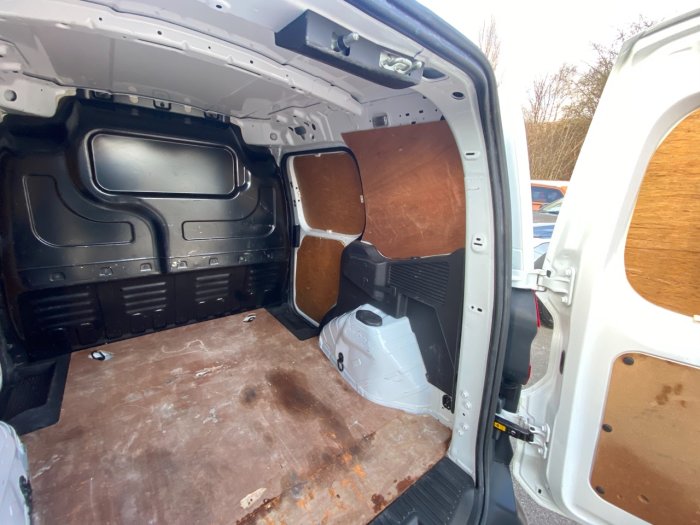 Ford Transit Courier 1.5 TDCi 95ps Trend Van Panel Van Diesel White