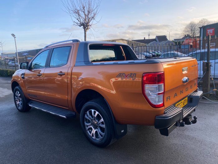 Ford Ranger Pick Up Double Cab Wildtrak 3.2 TDCi 200 Auto Pick Up Diesel Orange