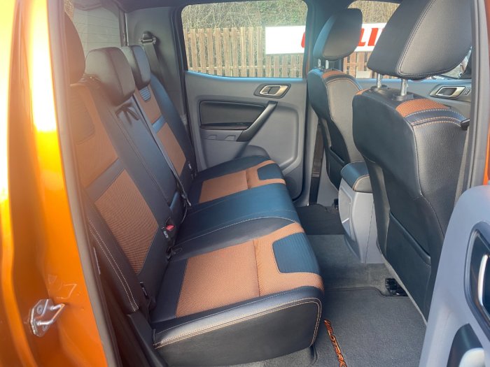 Ford Ranger Pick Up Double Cab Wildtrak 3.2 TDCi 200 Auto Pick Up Diesel Orange