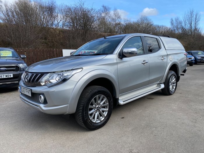 Mitsubishi L200 2.4 Double Cab DI-D 178 Barbarian 4WD Pick Up Diesel Silver