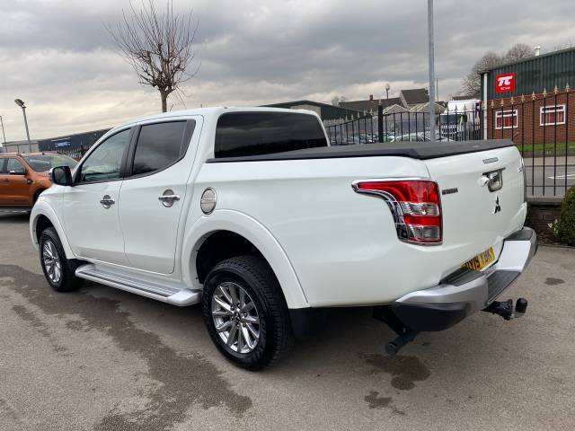 2019 Mitsubishi L200 2.4 Double Cab DI-D 178 Barbarian 4WD Auto